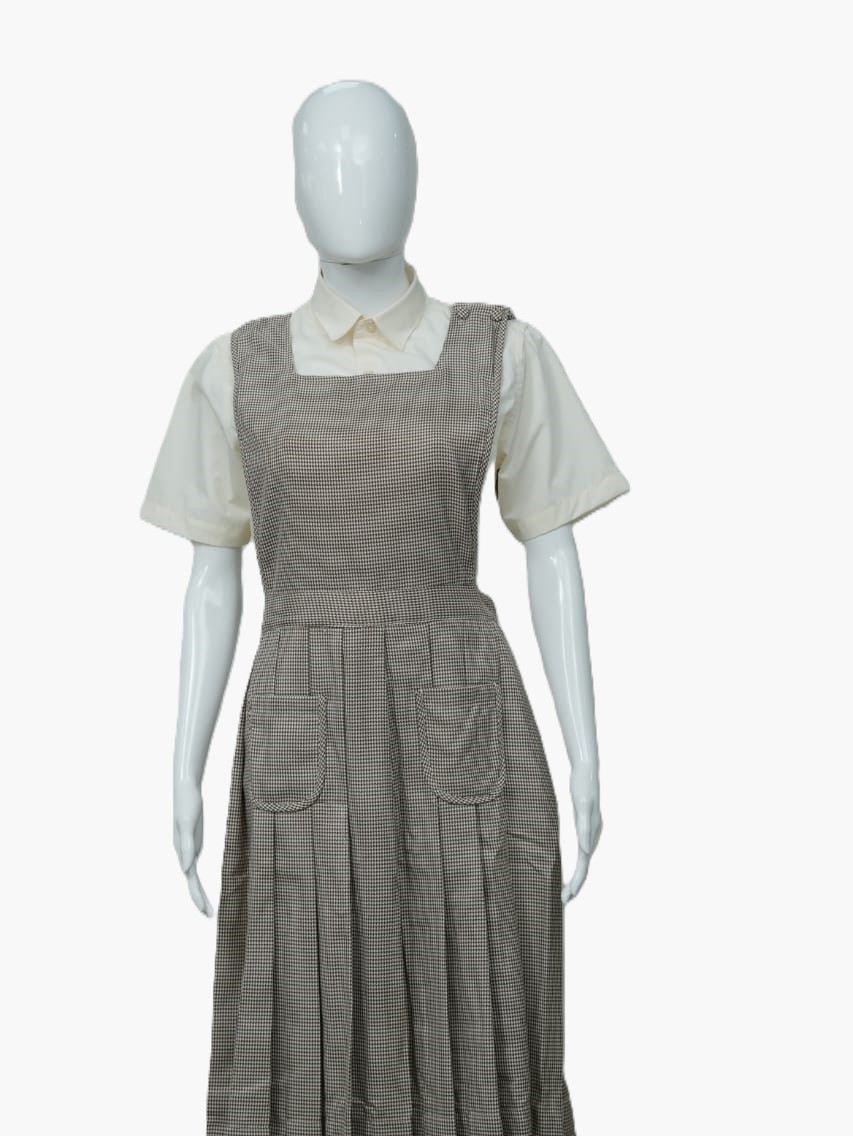 nursing uniforms oman